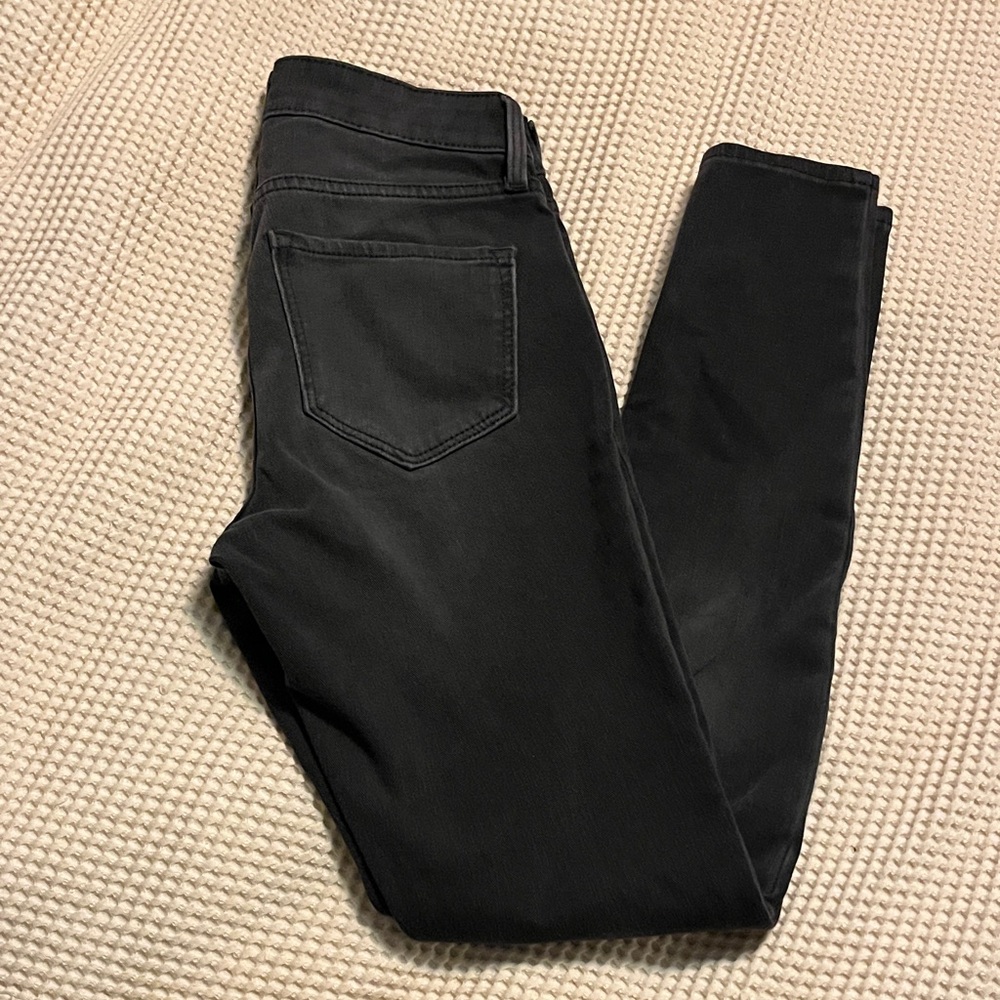 Old Navy Women's Charcoal Skinny Jeans